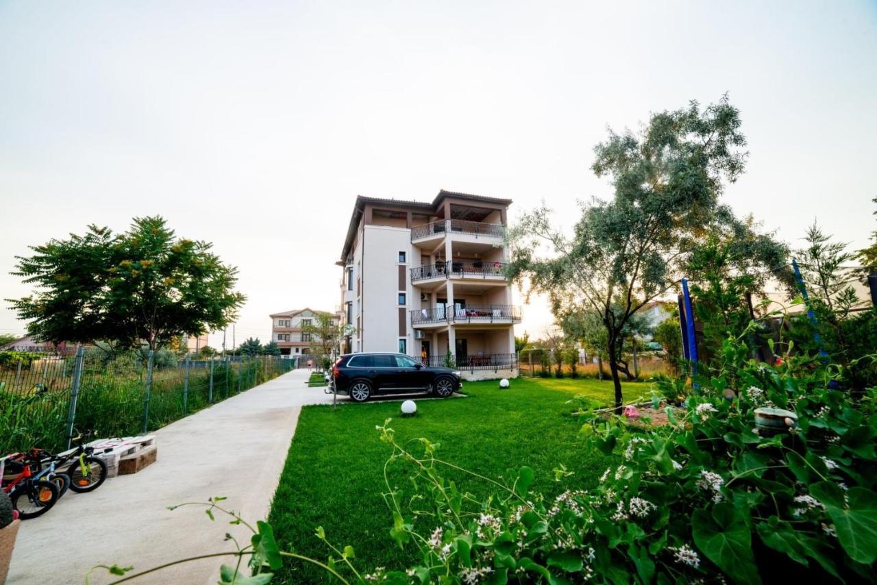 Breeze Villa Mamaia Nord Navodari Ngoại thất bức ảnh