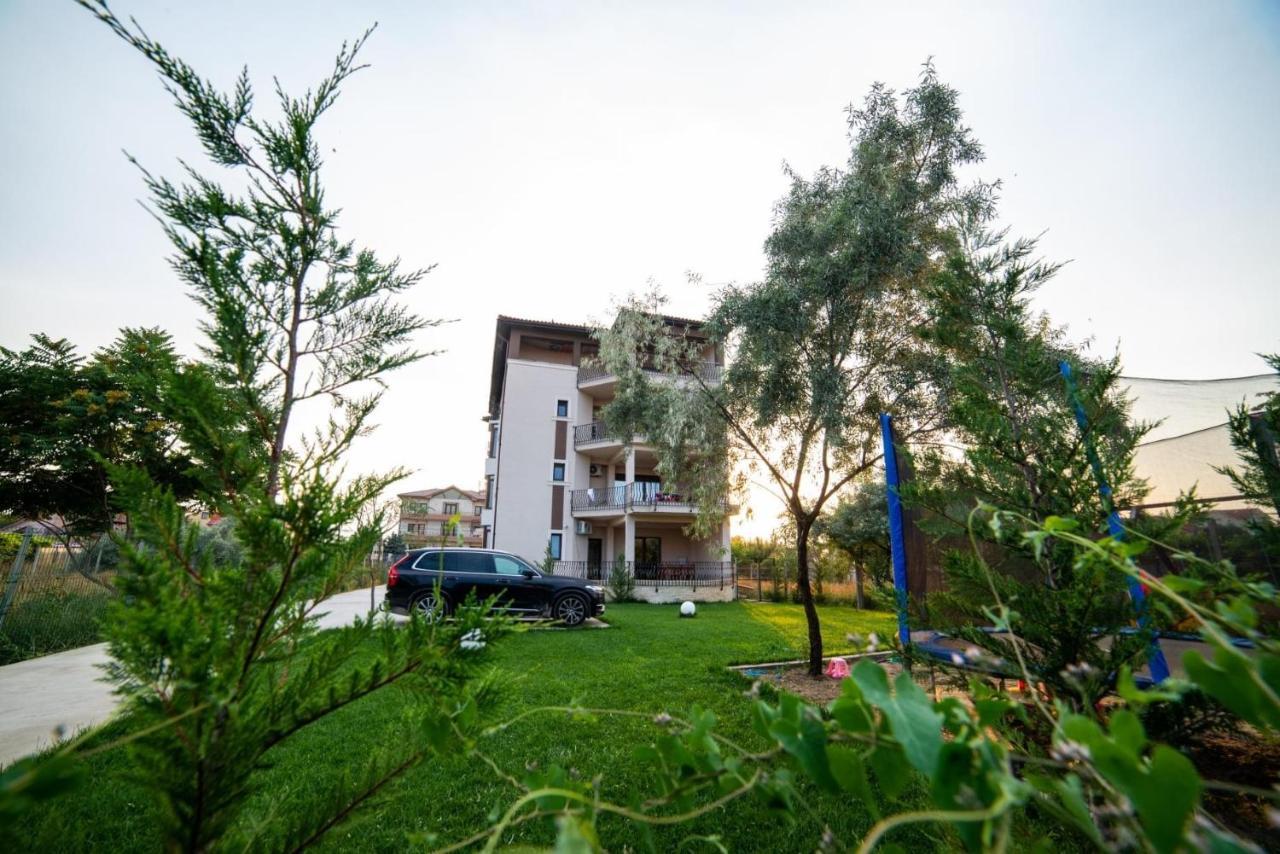 Breeze Villa Mamaia Nord Navodari Ngoại thất bức ảnh