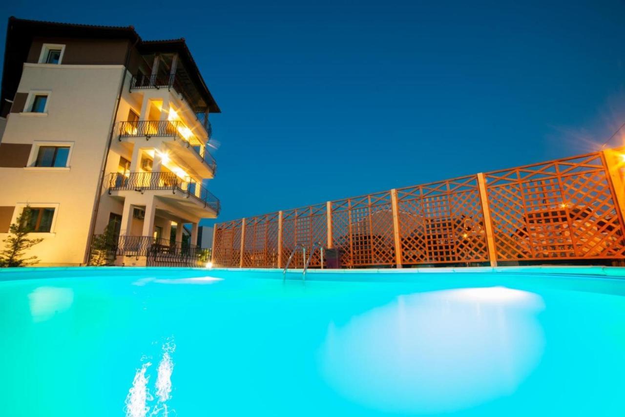 Breeze Villa Mamaia Nord Navodari Ngoại thất bức ảnh