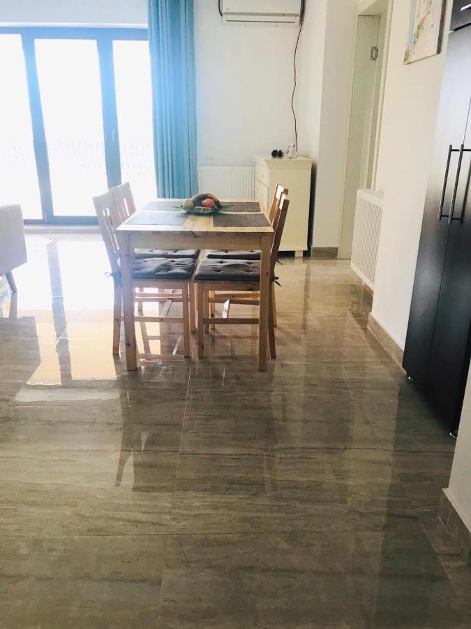 Breeze Villa Mamaia Nord Navodari Ngoại thất bức ảnh